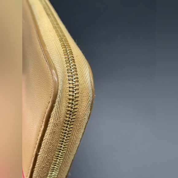 Celine Bicolor Long Zip-Around Wallet - Picture 4 of 16